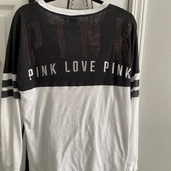 VS Pink Shirt - Picture 2 of 4